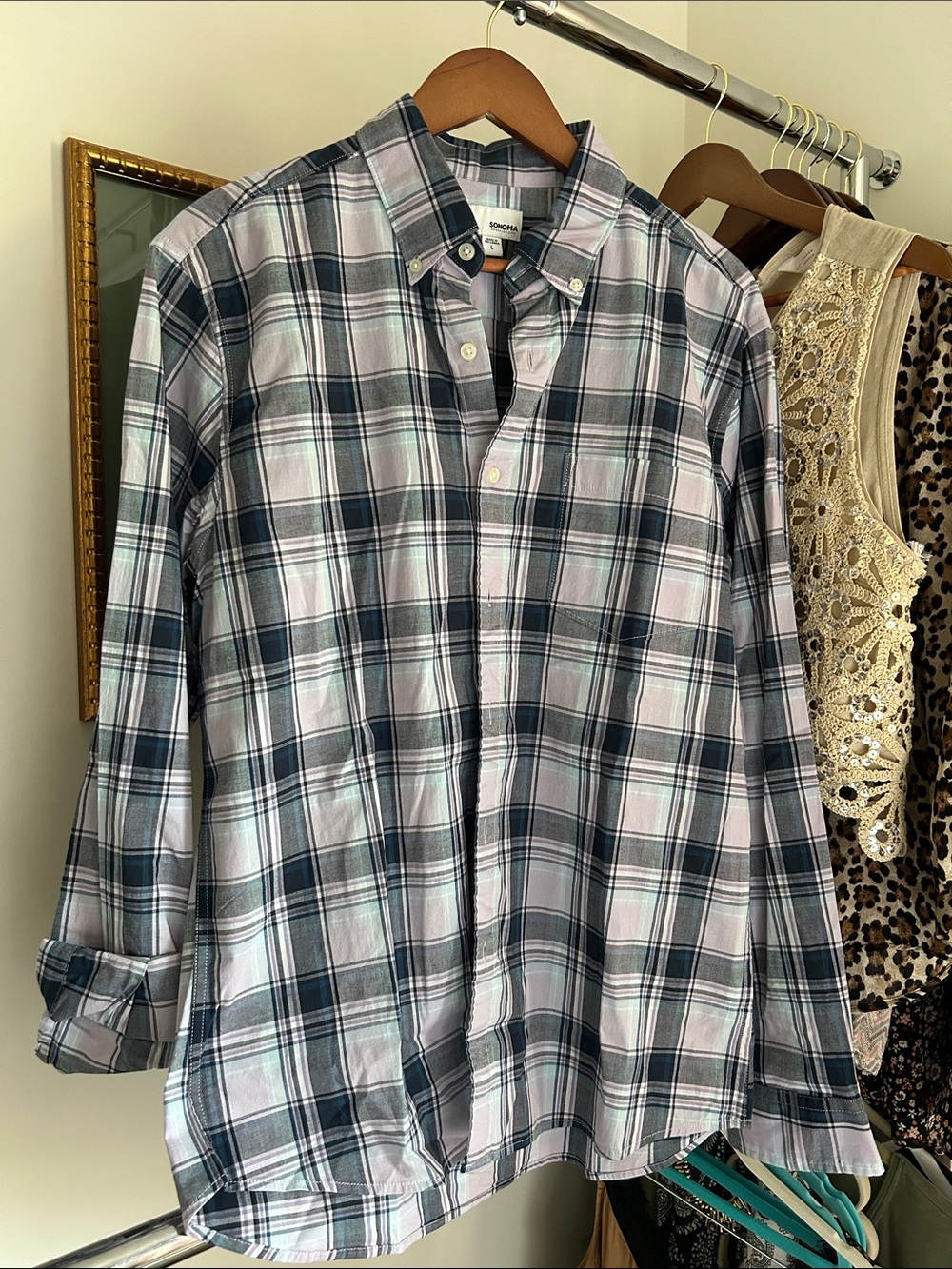 Men's L Sonoma lavender Blue and White Plaid Casual Shirt